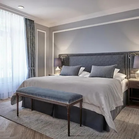 Victoria Jungfrau Grand & Hotel