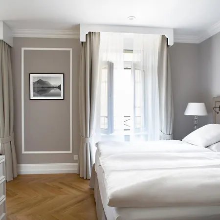 Victoria Jungfrau Grand & מלון