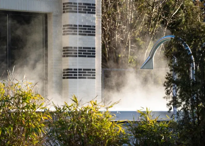 Victoria Jungfrau Grand & Отель 5*