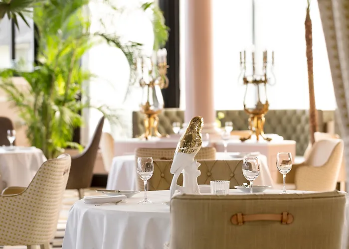 Victoria Jungfrau Grand & Интерлакен