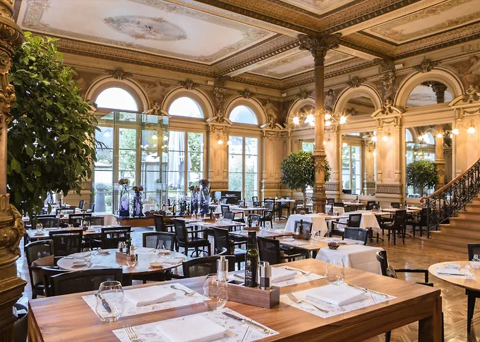 Victoria Jungfrau Grand & Отель