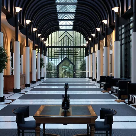 ヴィクトリア ユングフラウ グランド ＆ スパ インターラーケン